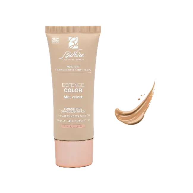 DEFENCE COLOR Matt Velvet puder za masnu kožu s mat učinkom 404 Beige naturel